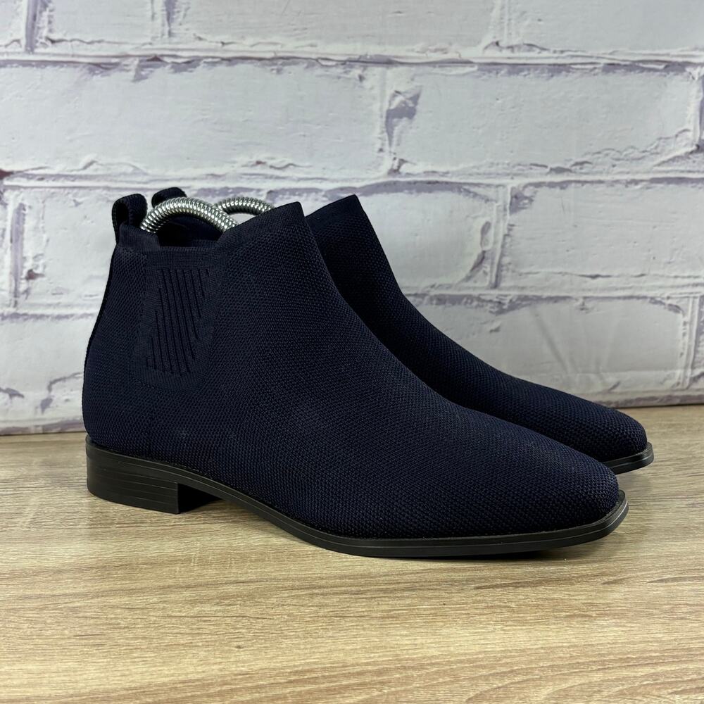Vivaia Ryan Pro Square Toe Water Repellant Ankle Boots EU 39 US 8 Navy Blue